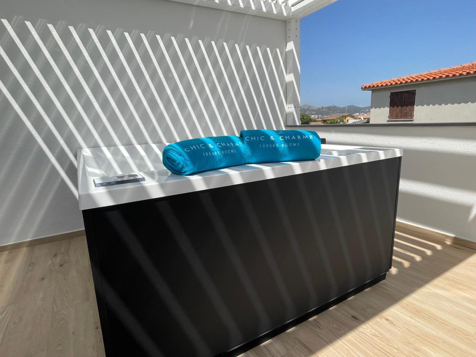 Chic & Charme Luxury Rooms Όλμπια Εξωτερικό φωτογραφία