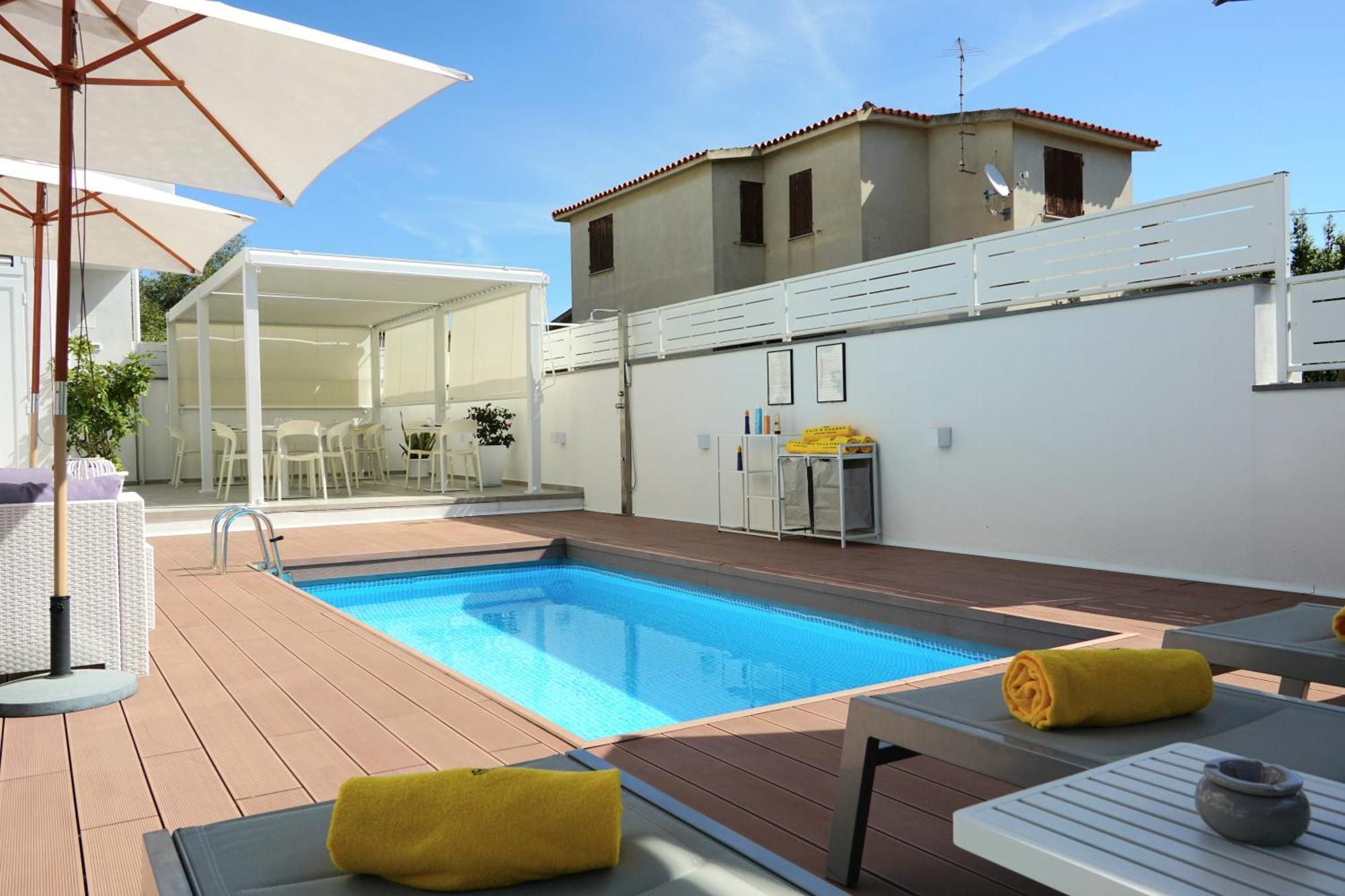 Chic & Charme Luxury Rooms Όλμπια Εξωτερικό φωτογραφία
